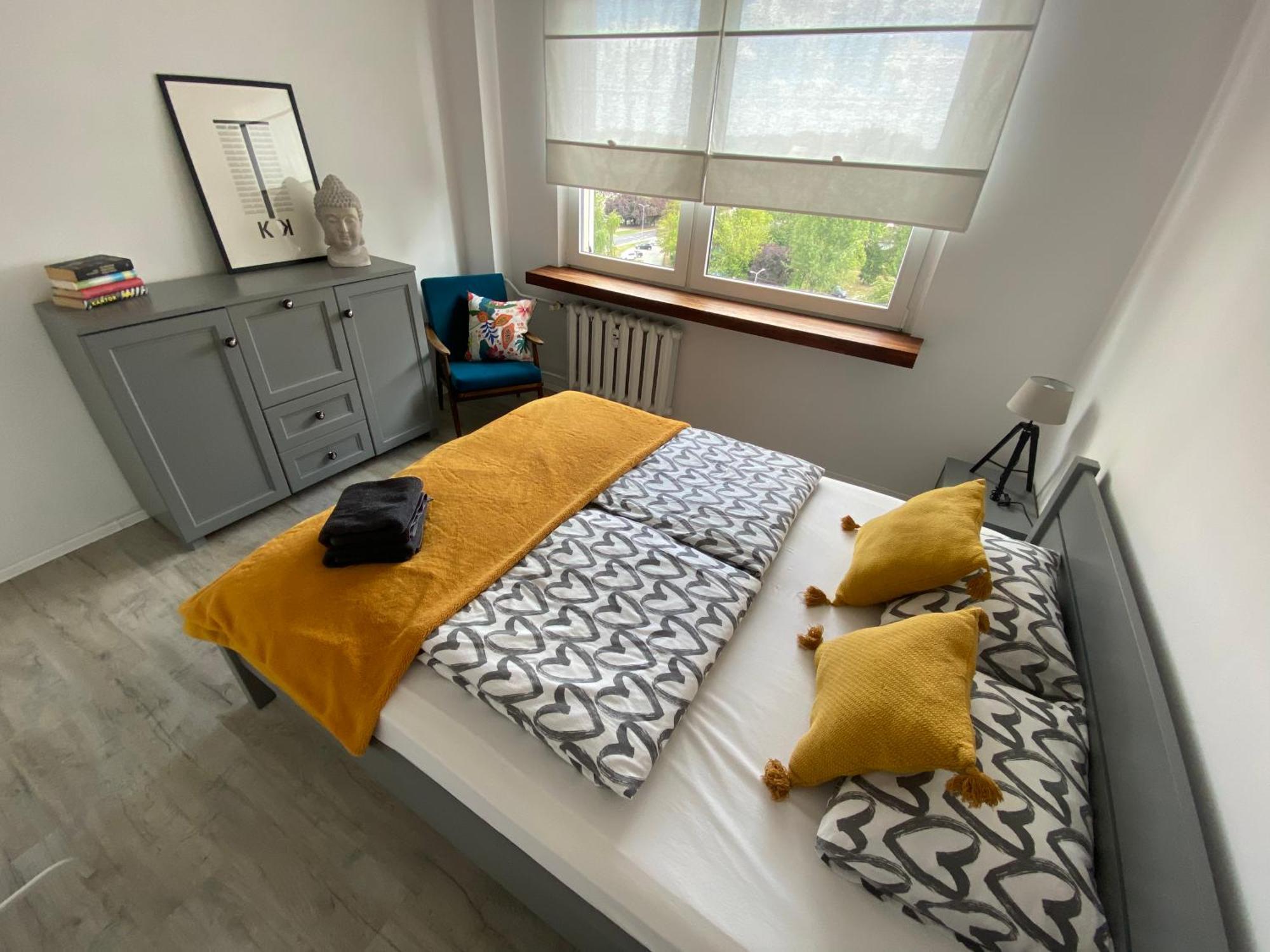 קטוביץ Sloneczny Apartament מראה חיצוני תמונה